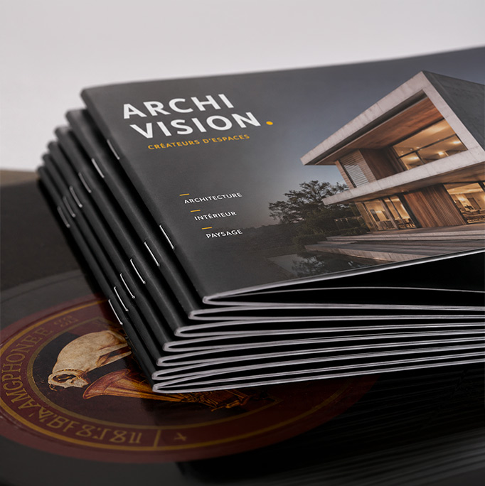 Alternative view of Brochure agrafée